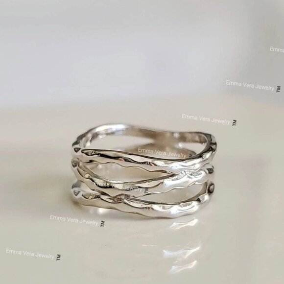 Women's Solid 925 Sterling Silver Hammered Ring Thumb Band Midi Ring - Picture 1 of 8